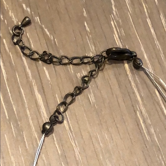 Turquoise-colored Beaded Necklace - Picture 3 of 4